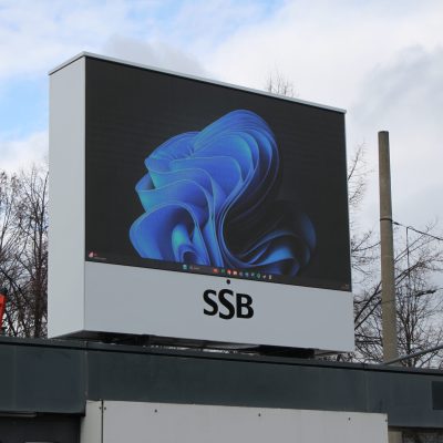 Sonderprjoekt für die Stuttgarter Straßenbahnen AG an der Endhaltestelle Neckarpark Stadion.